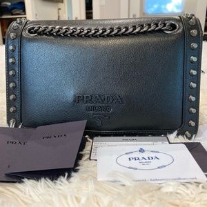PRADA Pattina Glace Calf Leather in Nero (Black)